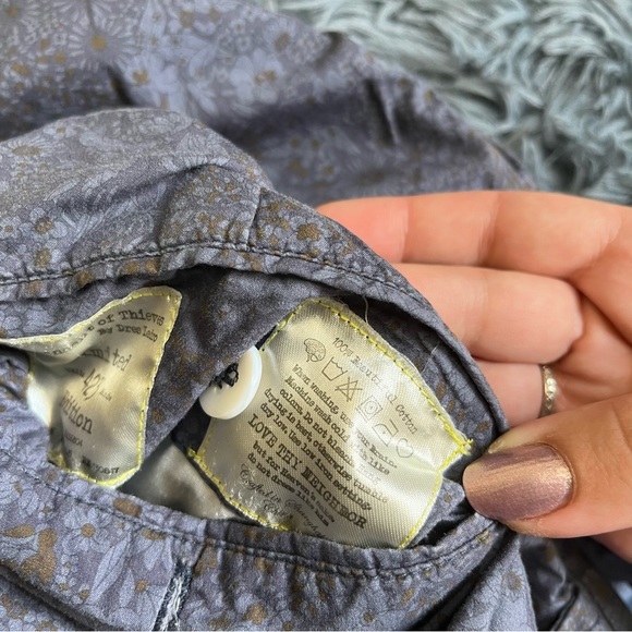 Descendant of Thieves Limited Edition Shorts - Picture 4 of 4